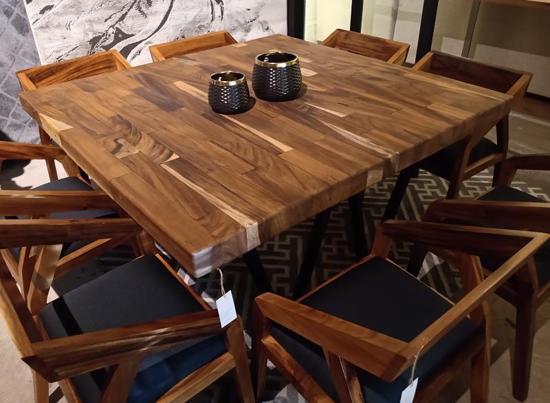 MESA TROKER 100% PAROTA 150 X 150 