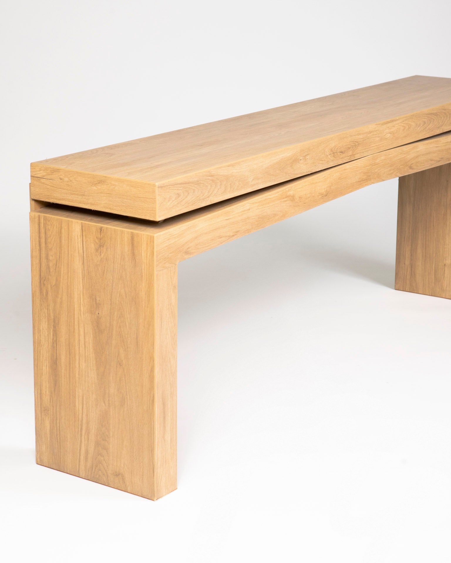Credenza Requiem