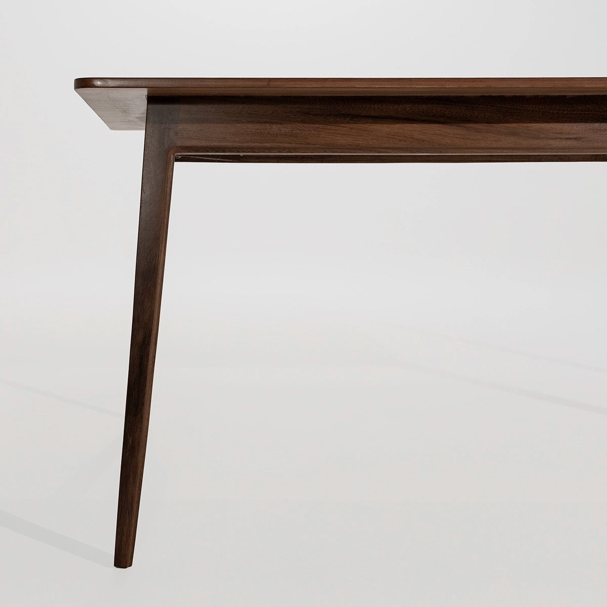 MESA COMEDOR TESSA CHAPA DE PAROTA 2 X 1